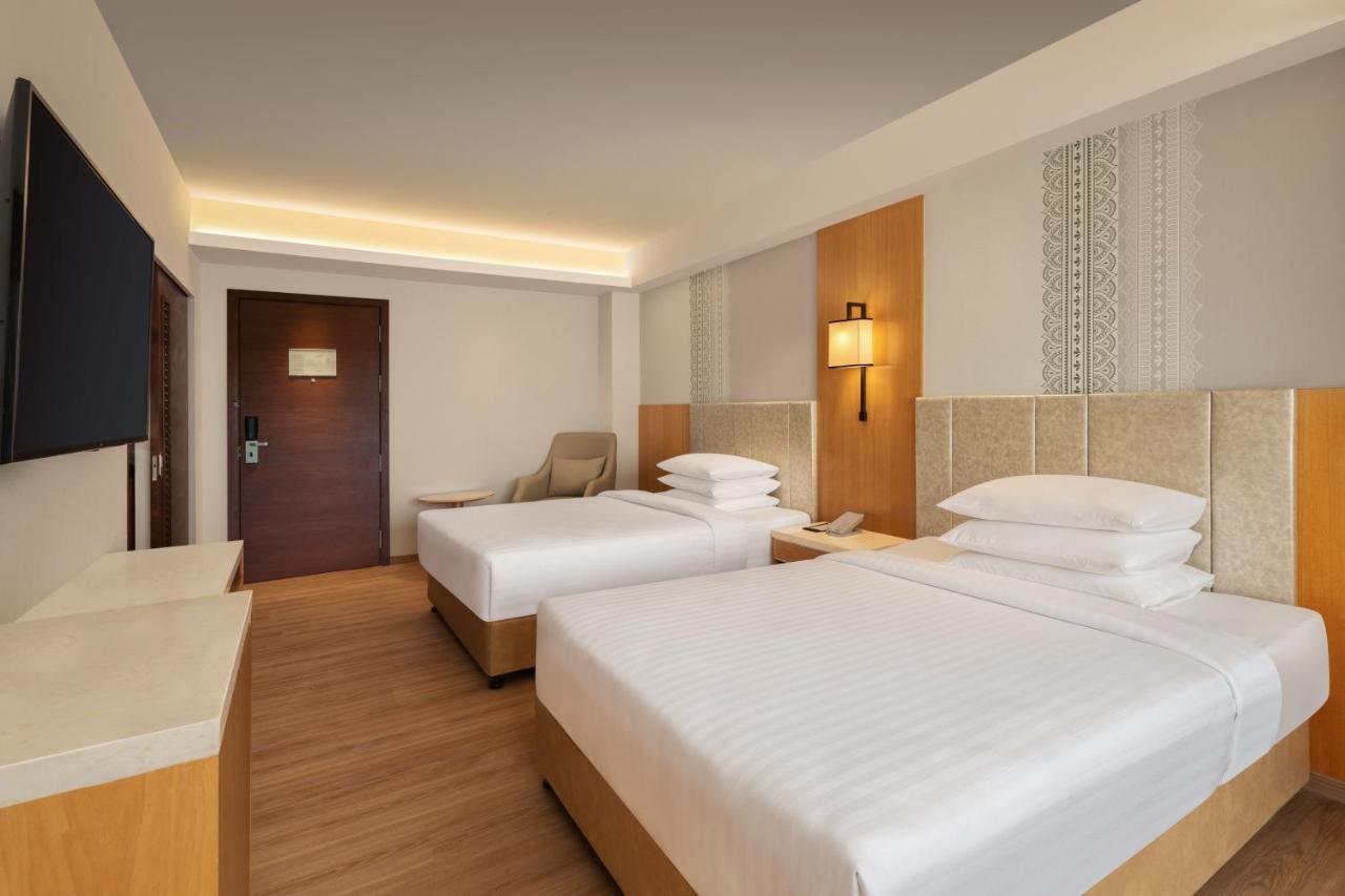 Courtyard By Marriott Tiruchirappalli 외부 사진