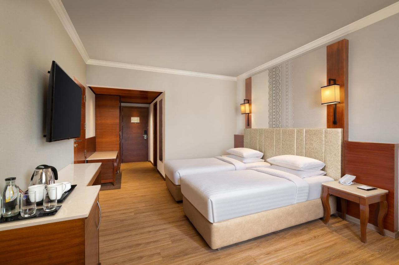 Courtyard By Marriott Tiruchirappalli 외부 사진
