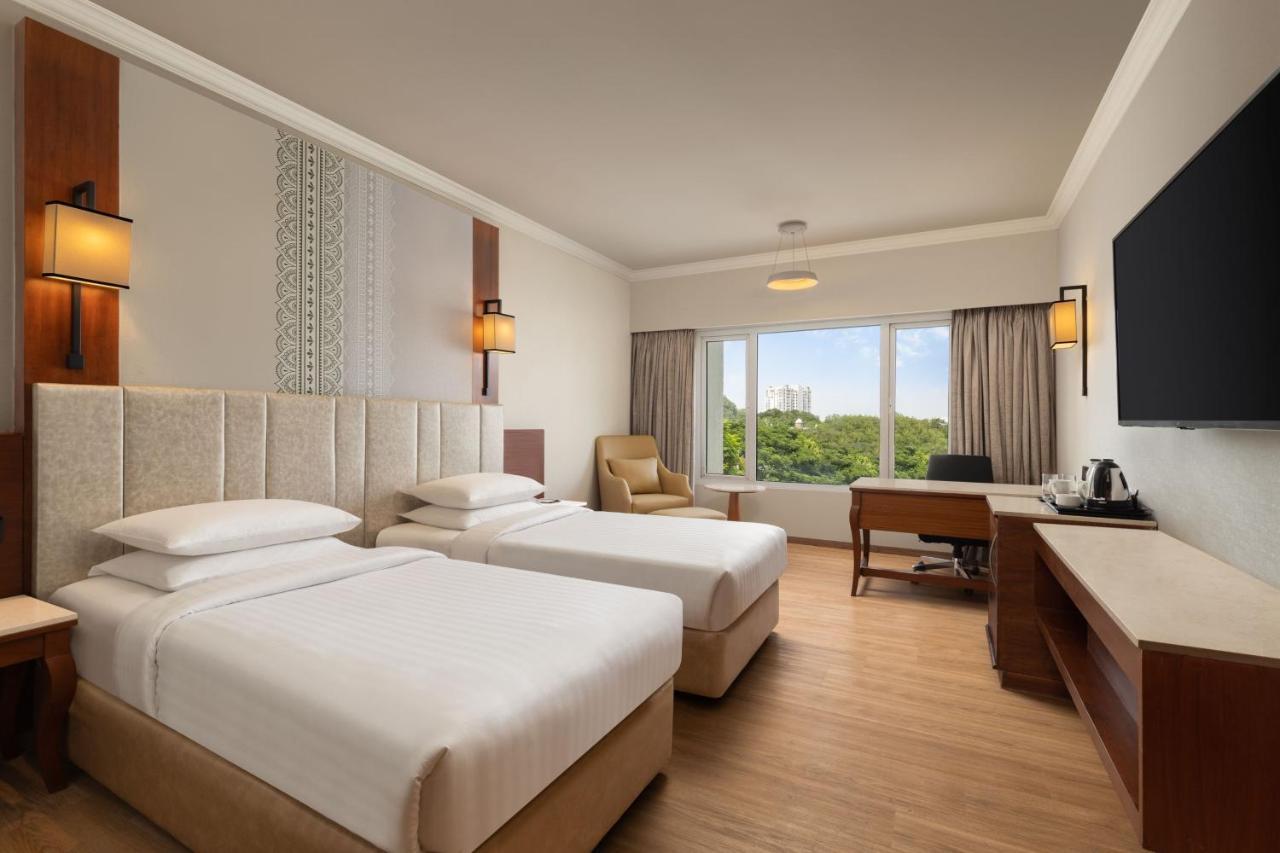 Courtyard By Marriott Tiruchirappalli 외부 사진