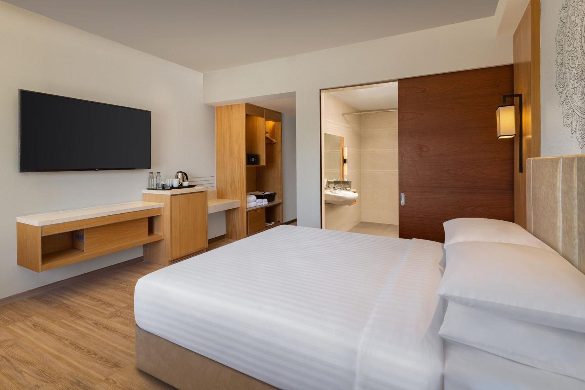 Courtyard By Marriott Tiruchirappalli 외부 사진