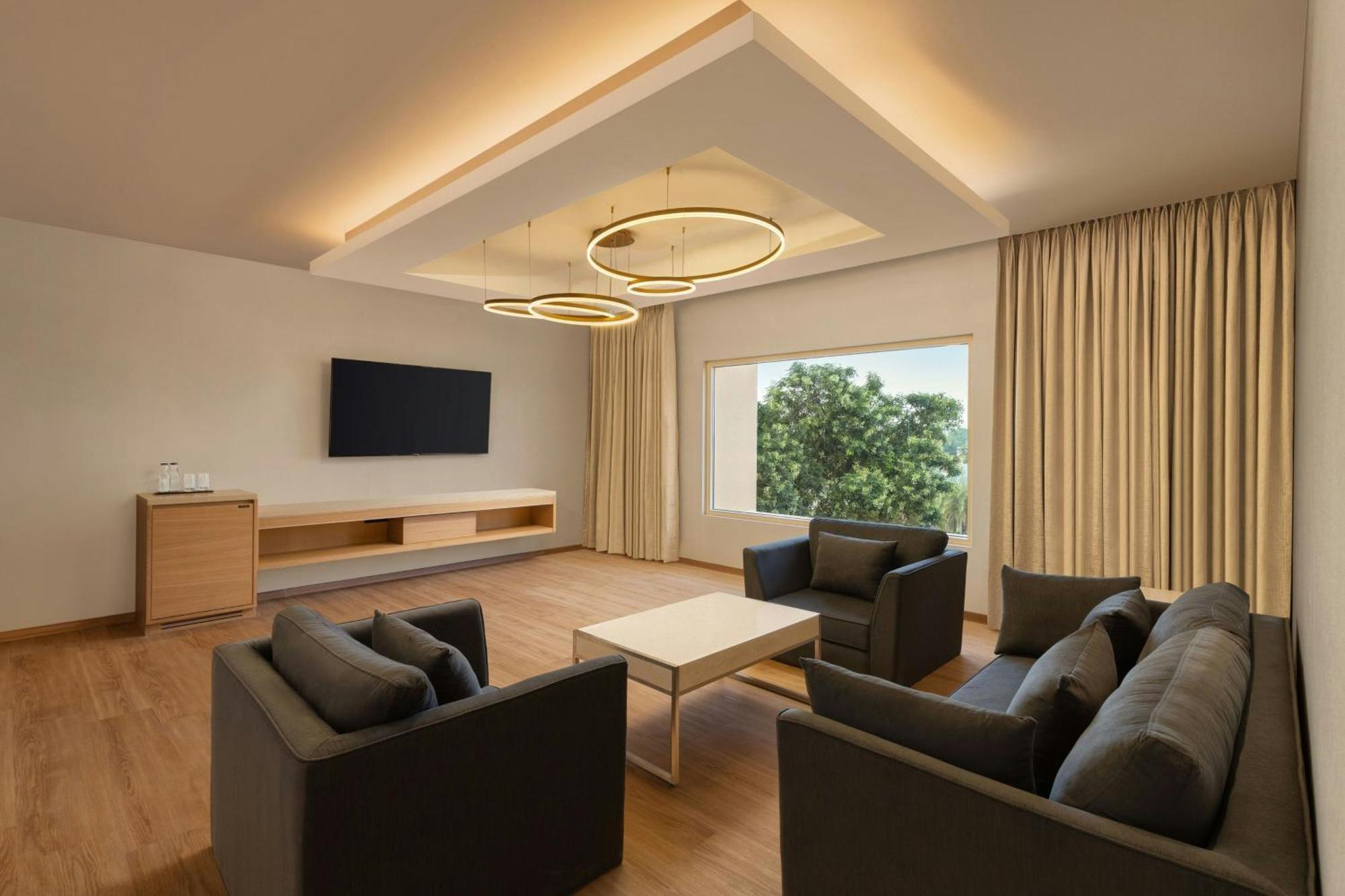 Courtyard By Marriott Tiruchirappalli 외부 사진